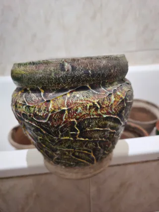 Maceta de barro antigua