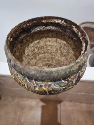 Maceta de barro antigua
