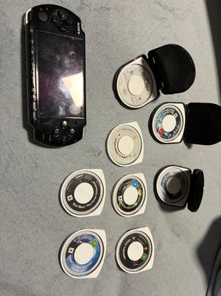 Console PSP 3000 Sony + 7 Giochi