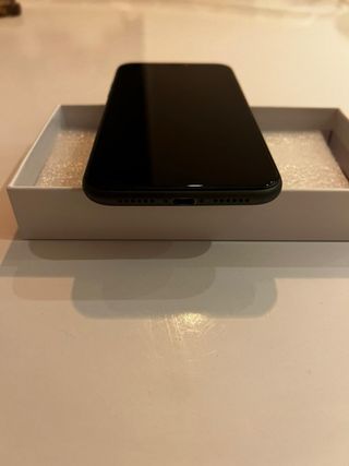 iPhone 11 Negro en PERFECTO estado