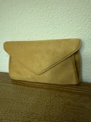 Bolso de hombro beige