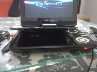 TV Portátil Energy Sistem (2 usos) Con CD.