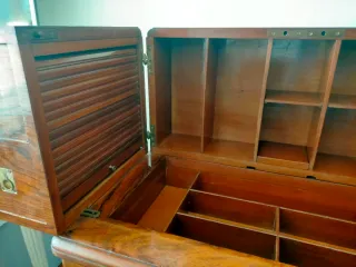Mueble archivador cajonera antiguo de madera