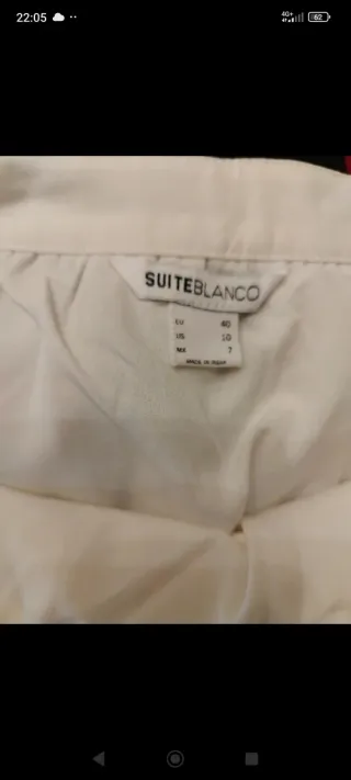 Falda de tul color blanco roto/beige con encaje