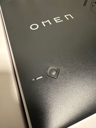 3 Monitores HP OMEN 32q