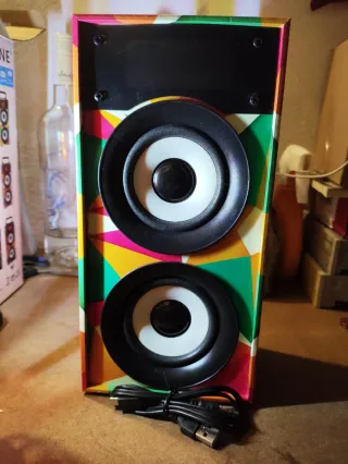 Altavoz Bluetooth Multicolor