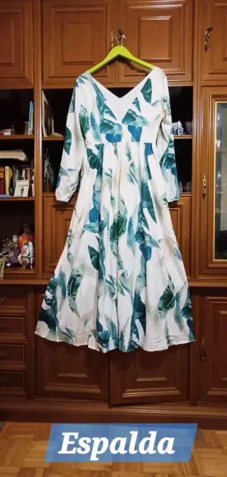 Vestido lar-max escote V. Espalda al aire Abertura