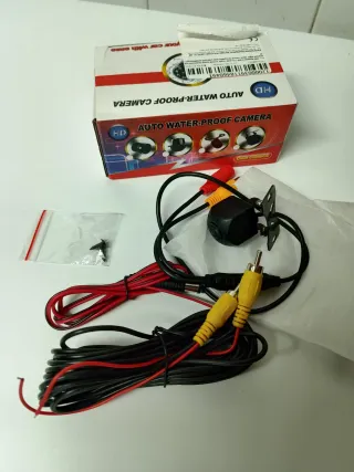 Cámara trasera AHD con líneas dinámicas