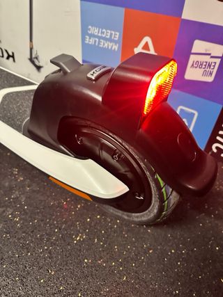 Patinete Eléctrico NIU KQi2 Blanco