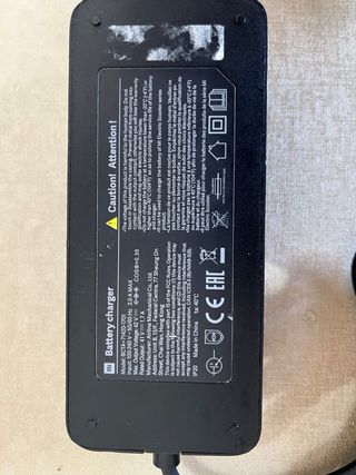 Cargador Patinete Eléctrico Xiaomi