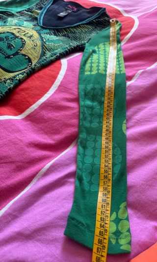 Camiseta Custo manga larga estampado folk