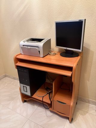 Lote PC Completo: Monitor, Impresora, Mesa