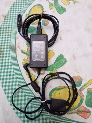 Adaptador Cargador FSP GROUP INC Cable 12.0V