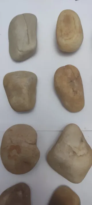 25 piedras naturales variadas