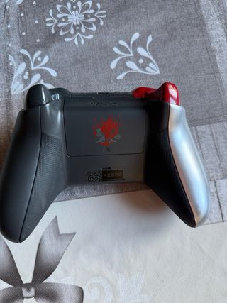 Xbox One X Edición Limitada Cyberpunk 2077