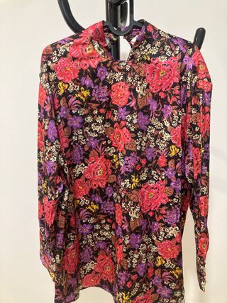 Camisa Zara floral Talla S