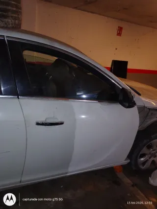 Puerta delantera derecha Opel insignia