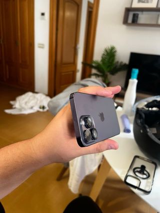 iPhone 14 Pro Max Morado