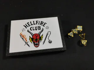 Caja Hellfire Club + Dados D&D