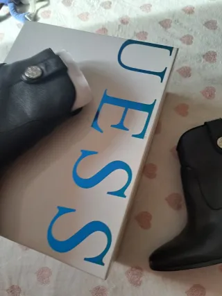 Botines Guess Negros Tacón Talla 38