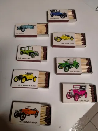 Scatola di vecchi fiammiferi Zodiaco Pirineo