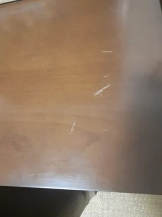 Mesa de comedor y 4 sillas