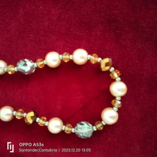 Collar fantasía dorado y multicolor