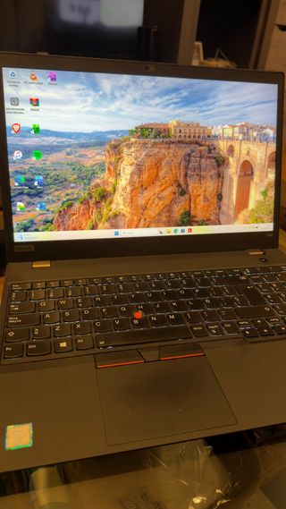 Lenovo Thinkpad T590 i7/16/256 pantalla 4k
