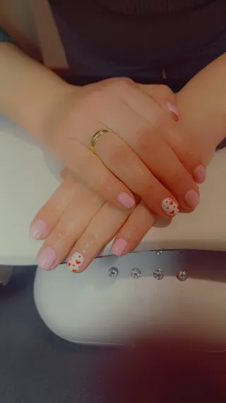 MANICURA EN HUMANES DE MADRID