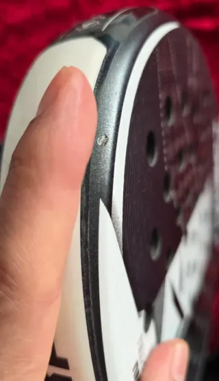 Pala Kombat Etna y Mochila padel Nueva