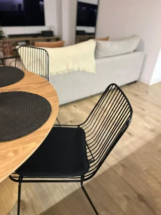 2 Sillas Metal Negras Maisons du Monde