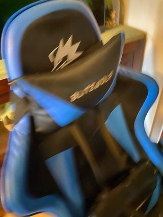 Silla Gamer Blitzwolf Azul y Negra