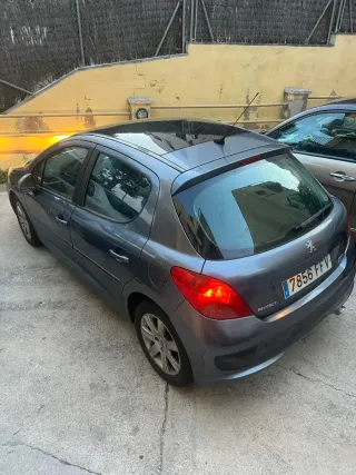 peugot 207 2006