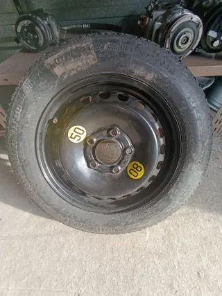 Rueda de repuesto Continental T125/90 R15