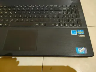 Portátil Asus i3 3ª Gen