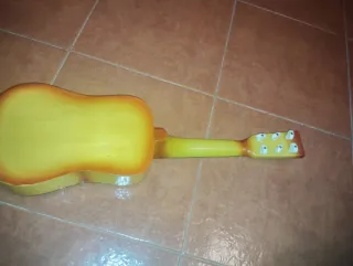 Guitarra Infantil Usada