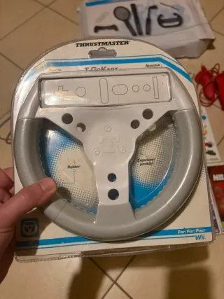 Nintendo Wii Mini + giochi + accessori