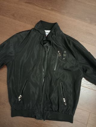 Blauer Bomber Uomo Nero