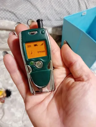 Accendino a forma di Nokia 3310