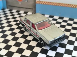 Volvo 760 GLE Majorette