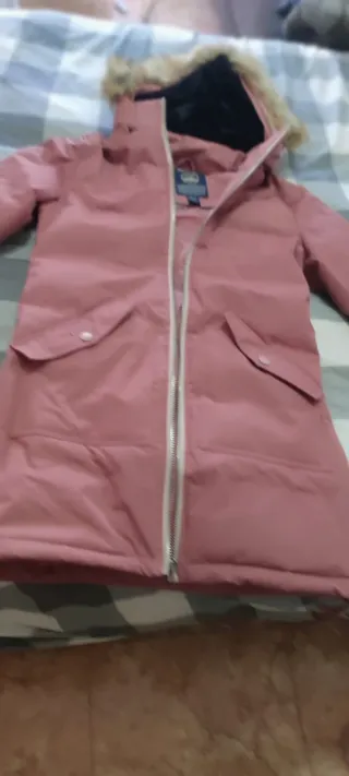 Plumífero mujer rosa con capucha