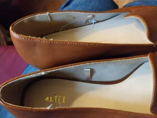 Scarpe eleganti marroni