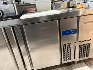 Traspaso de local de comida rapida  a domicilio.