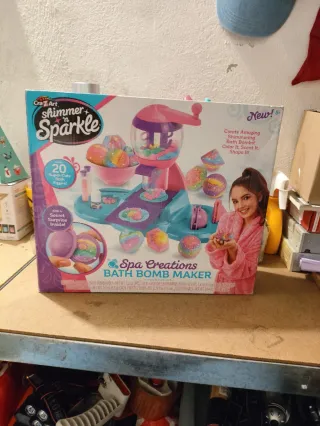 Cra-Z-Art Shimmer 'n Sparkle Bath Bomb Maker