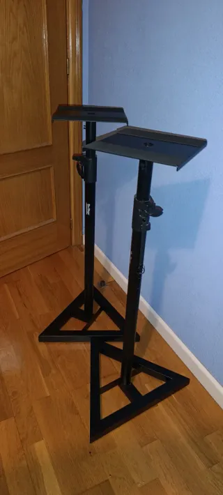 Soportes para monitor On-Stage negros