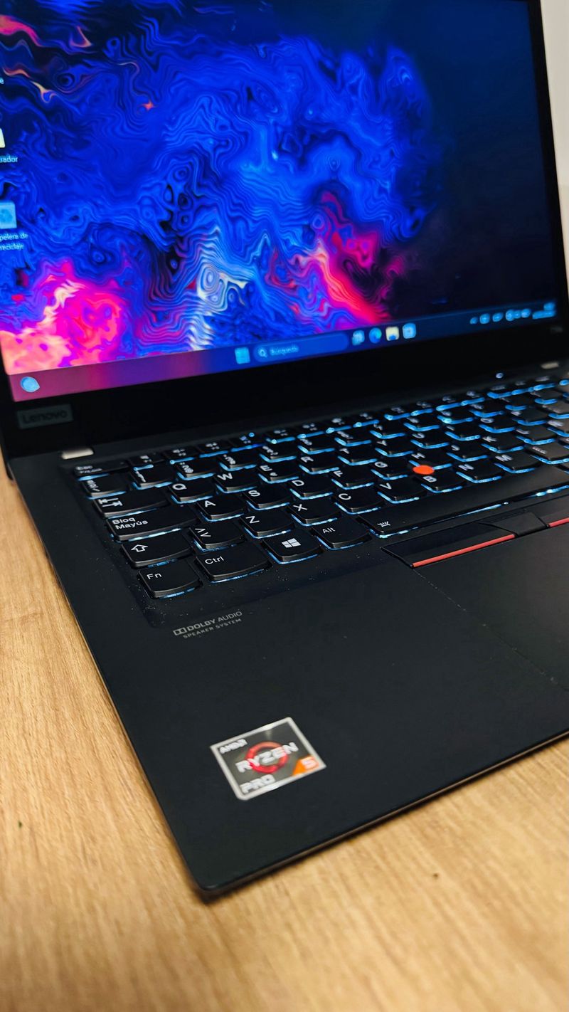 Lenovo ThinkPad T14S Táctil / LTE/ 16RAM Wifi6 AMD afbeelding 3