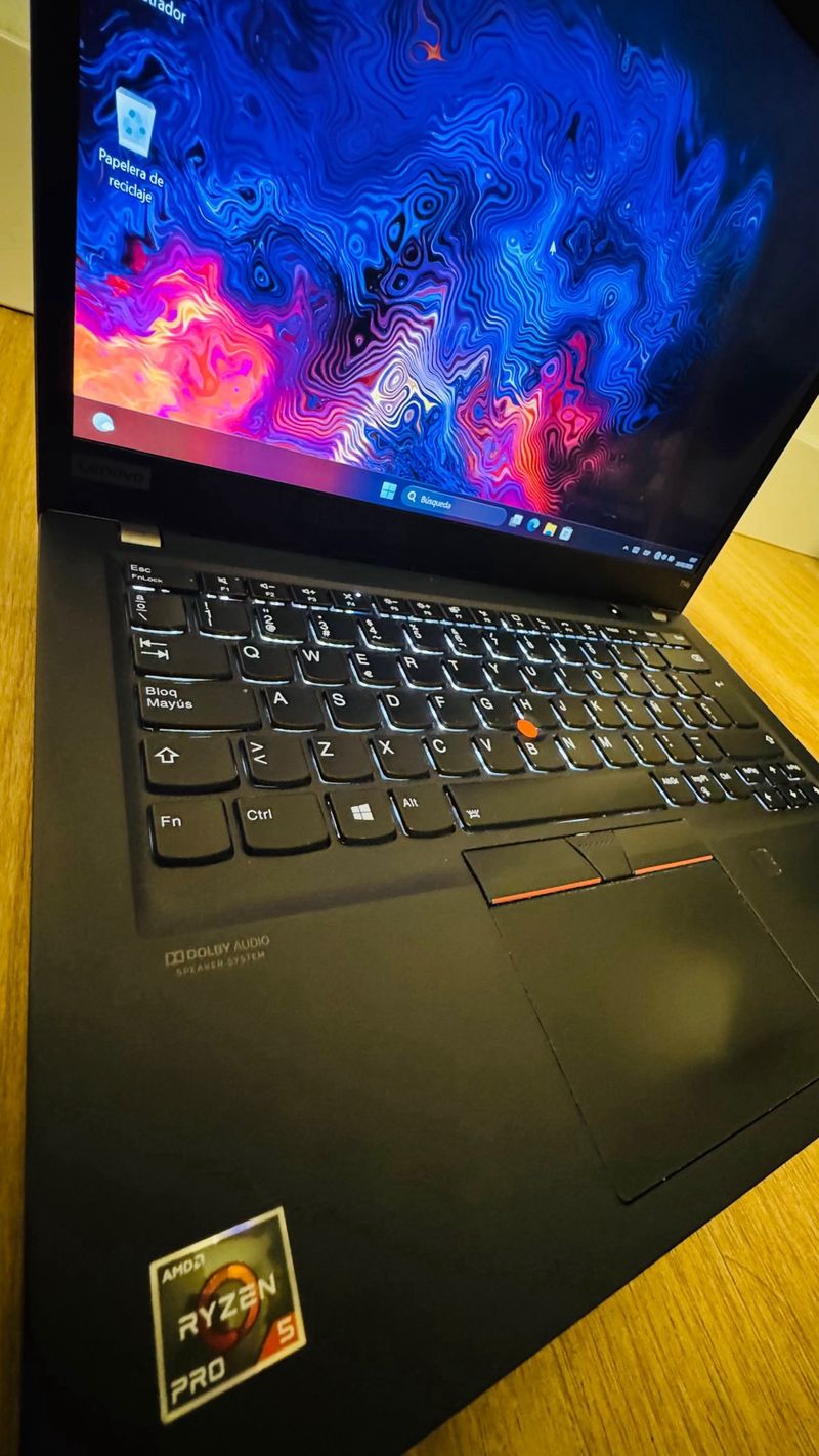 Lenovo ThinkPad T14S Táctil / LTE/ 16RAM Wifi6 AMD afbeelding 8