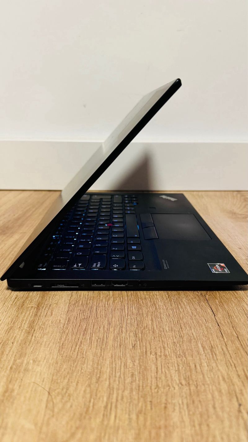 Lenovo ThinkPad T14S Táctil / LTE/ 16RAM Wifi6 AMD afbeelding 4