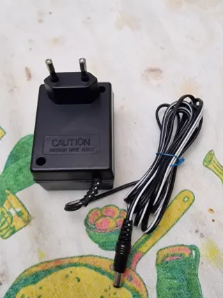 Adaptador AC-DC 12V 200mA