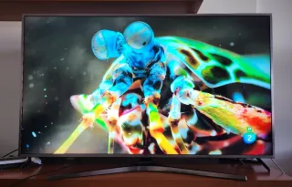 Samsung 55 Curva 4K UHD Smart TV Wifi HDR